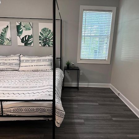 Simple Elegant Townhouse Dt Raleigh Ncsu Apartment Bagian luar foto