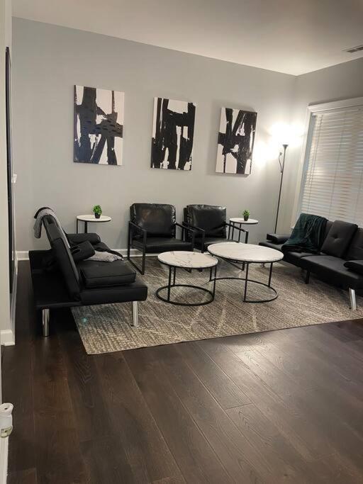 Simple Elegant Townhouse Dt Raleigh Ncsu Apartment Bagian luar foto