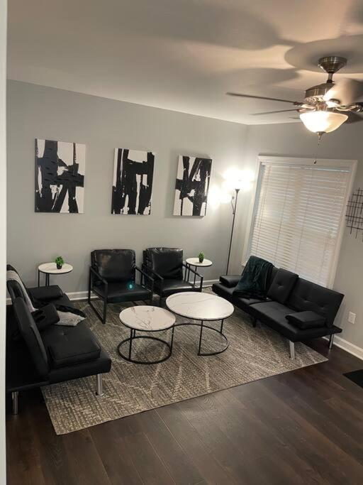 Simple Elegant Townhouse Dt Raleigh Ncsu Apartment Bagian luar foto