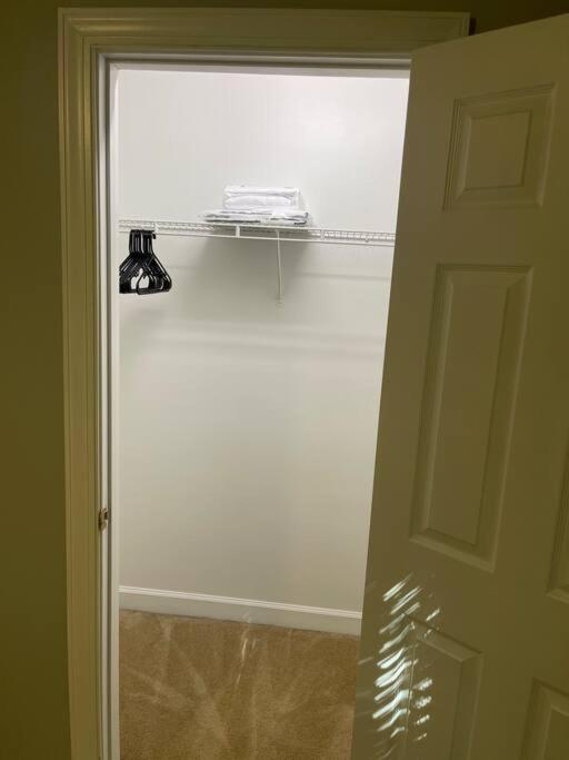 Simple Elegant Townhouse Dt Raleigh Ncsu Apartment Bagian luar foto